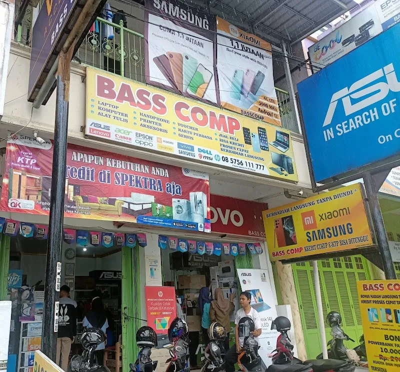 Indra Game's & Computer: The Tech Lovers' Gathering Spot in Cilacap